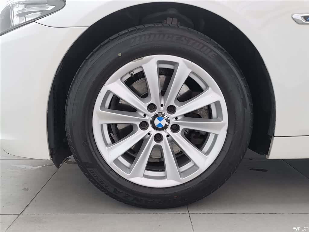 BMW 5 Series, 2015 17