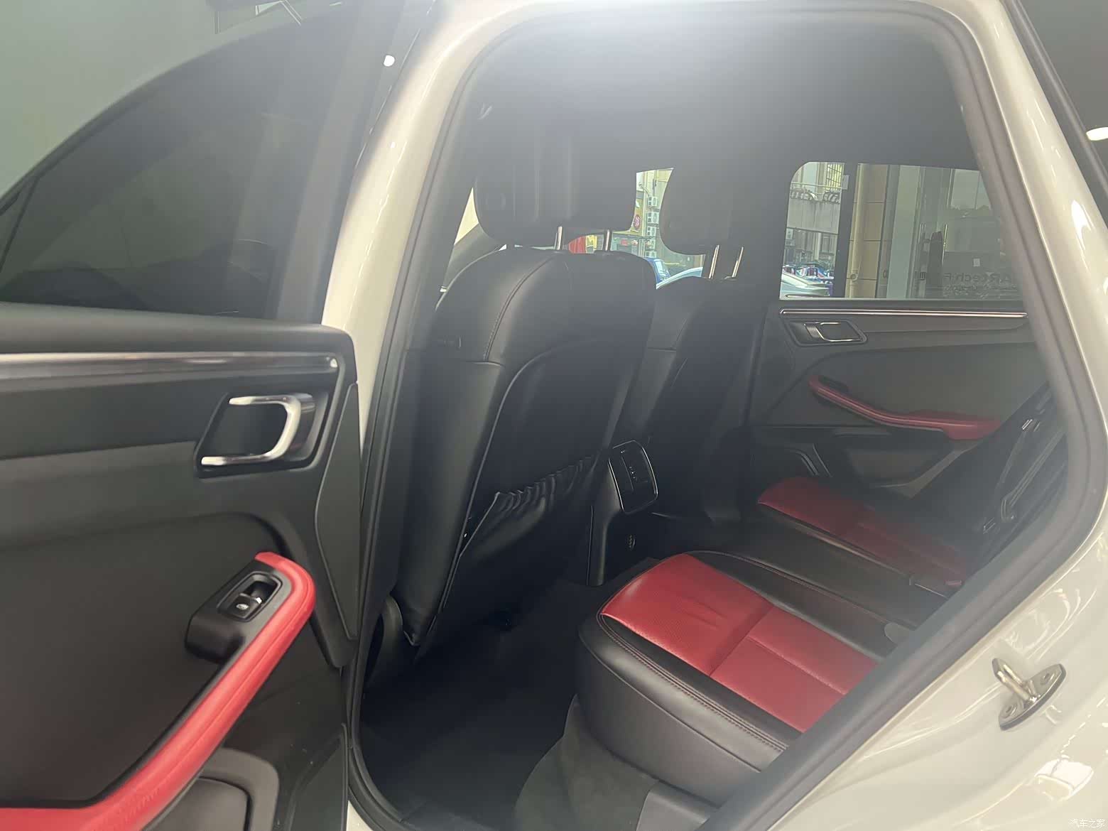 Porsche Macan, 2019 4