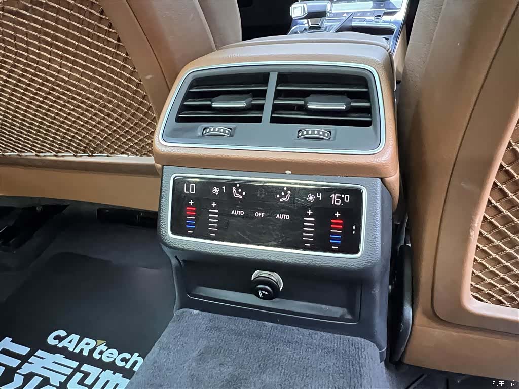 Audi A6L, 2019 23