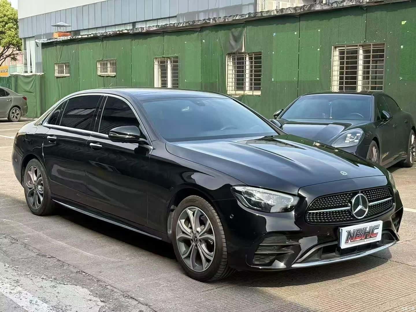 Mercedes-Benz E-Class, 2021 12