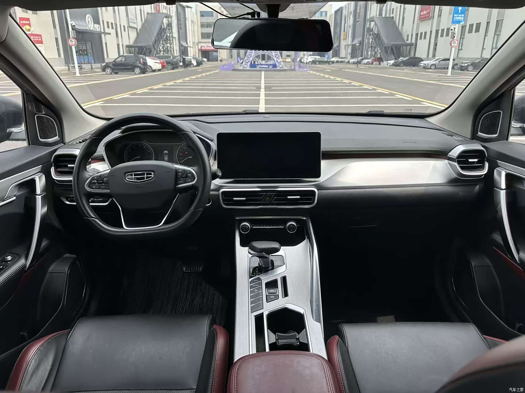 Geely Coolray, 2022 все фото