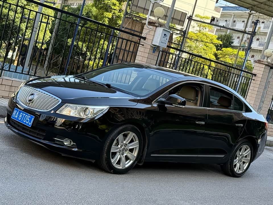 Buick Lacrosse