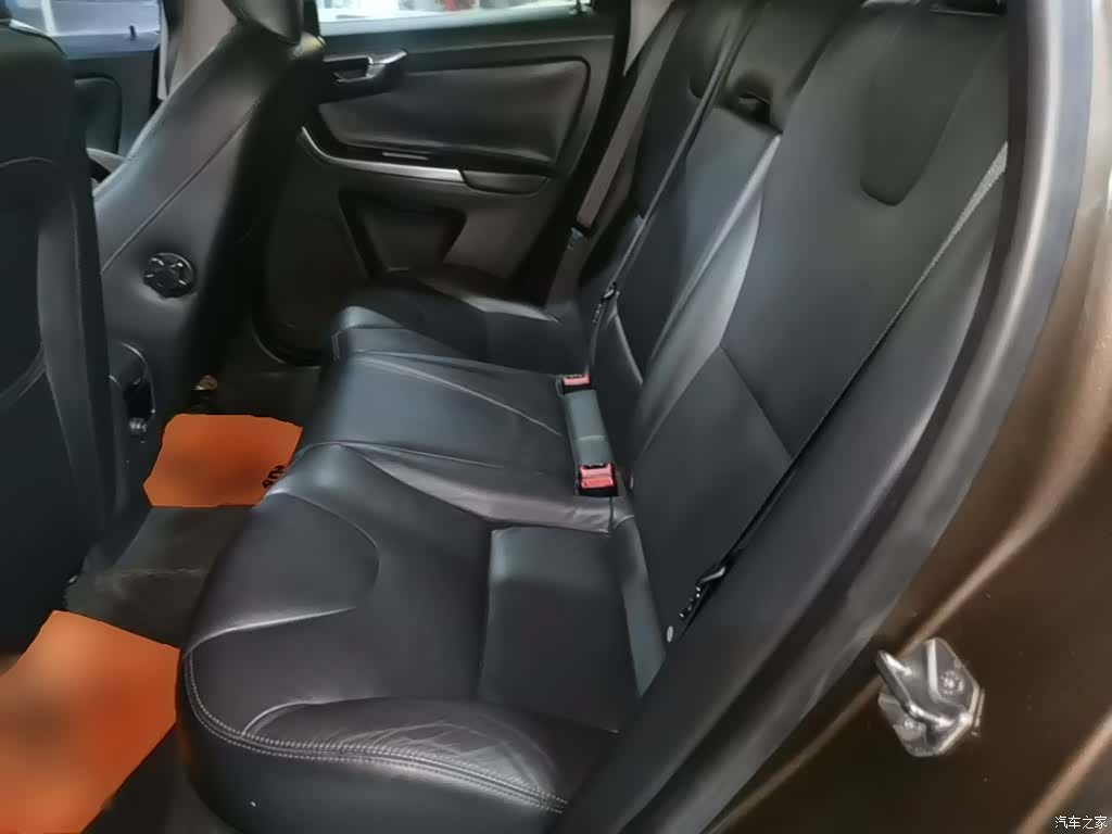 Volvo XC60, 2014 17