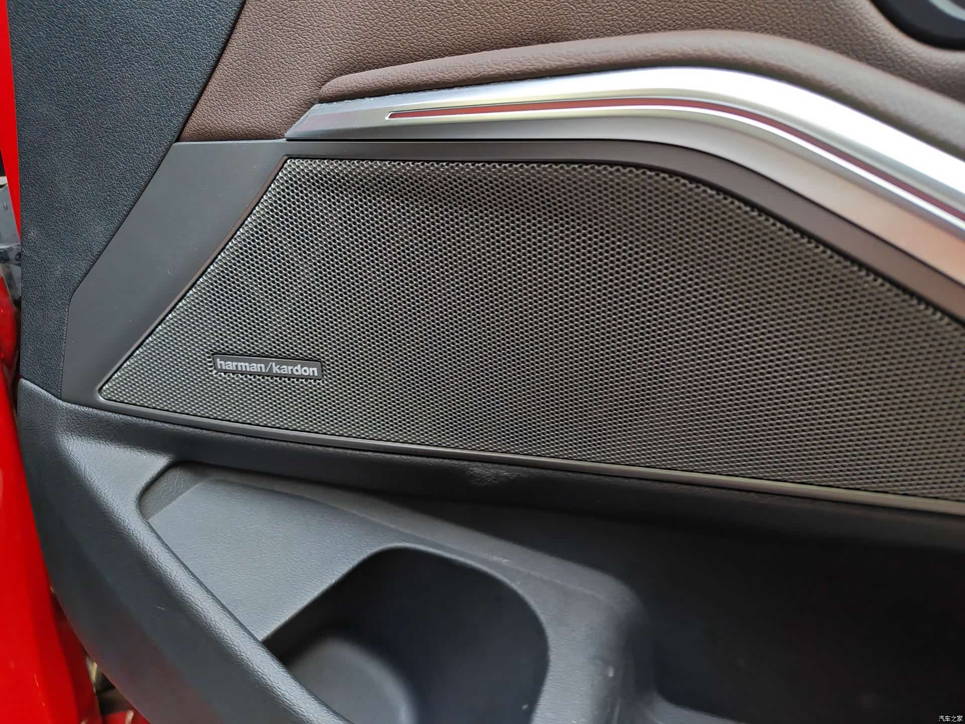 BMW 3 Series, 2019 11