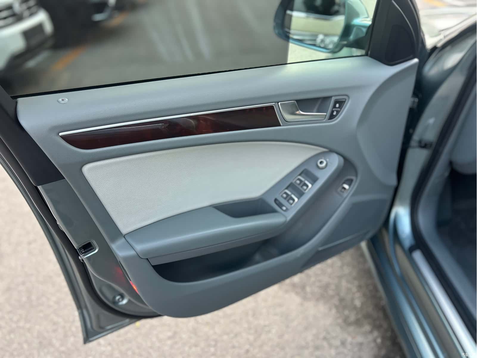 Audi A4L, 2013 7