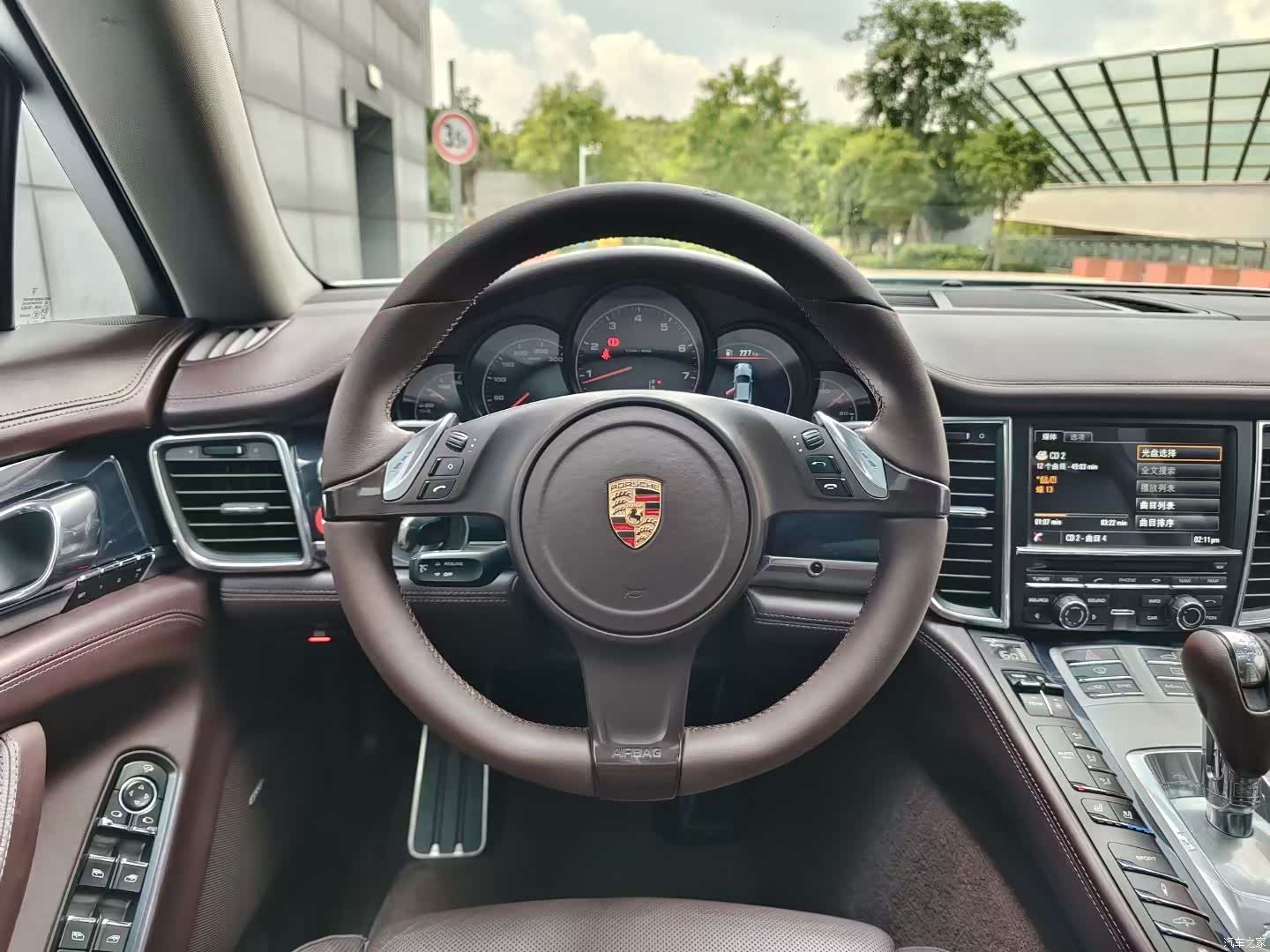 Porsche Panamera, 2014 8