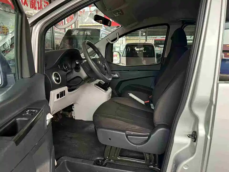 JAC Refine Ruifeng M3