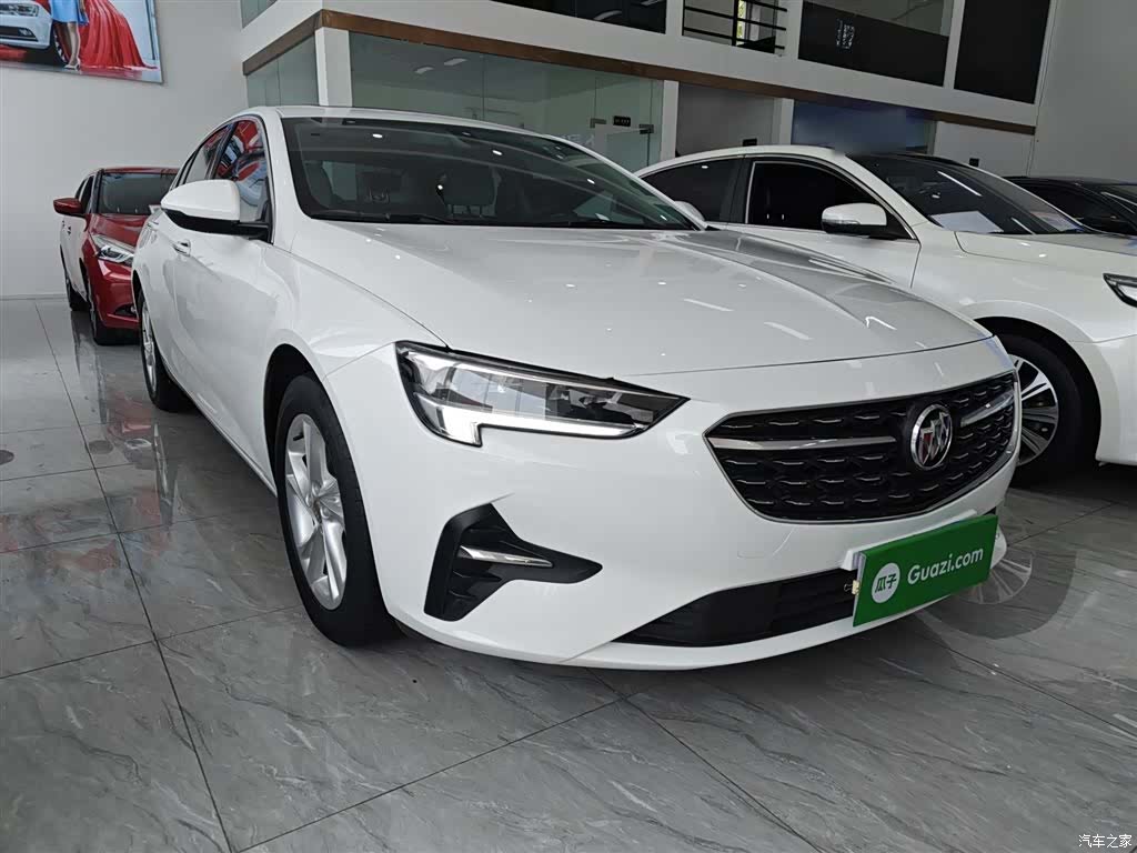 Buick Regal, 2020 4