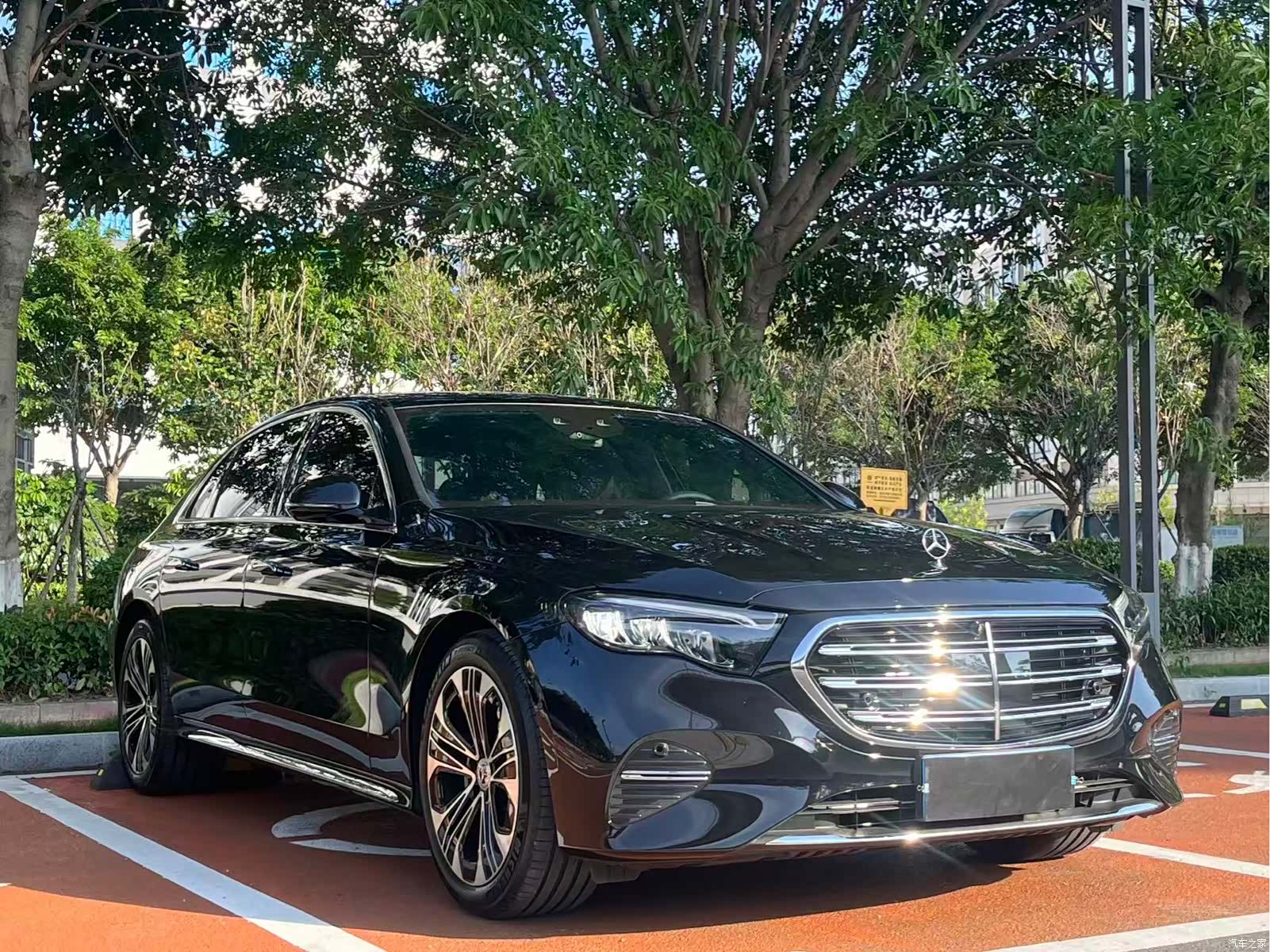 Mercedes-Benz E-Class, 2026 3