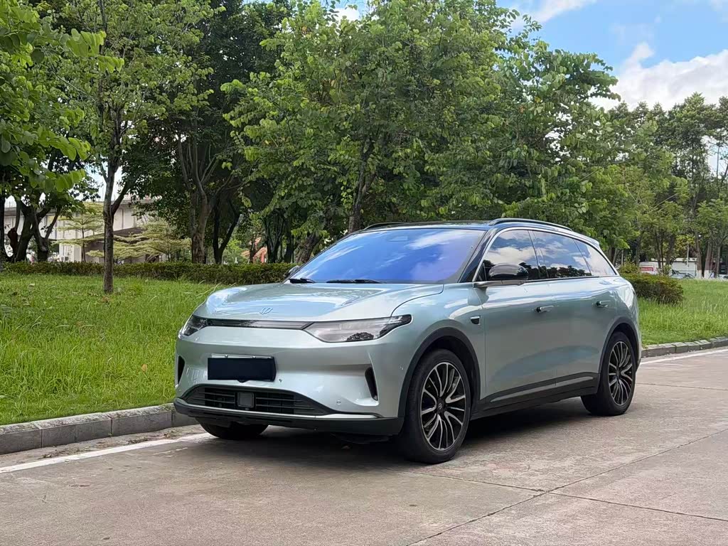 Leapmotor C11