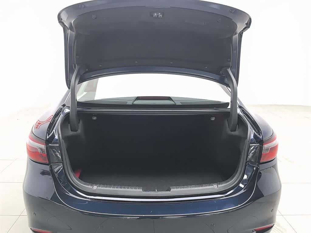 Mazda Atenza, 2023 16