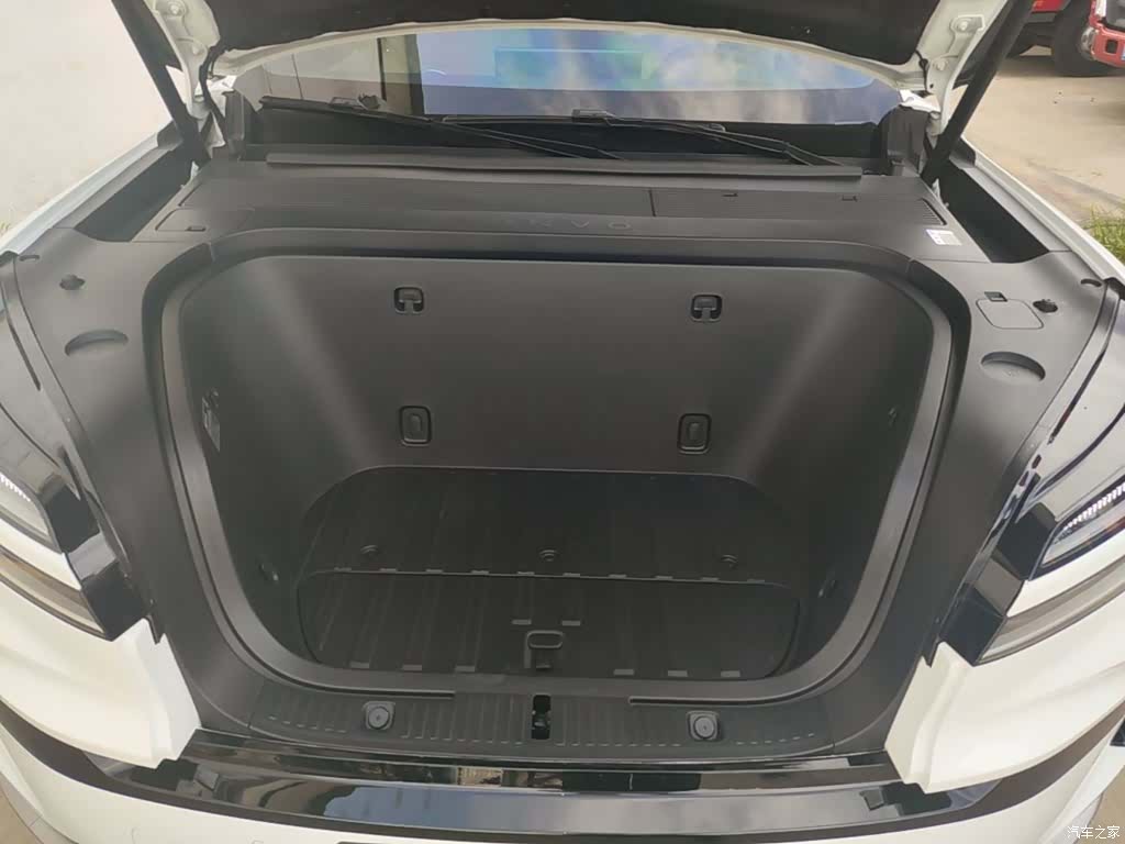 NIO L90, 2025 20