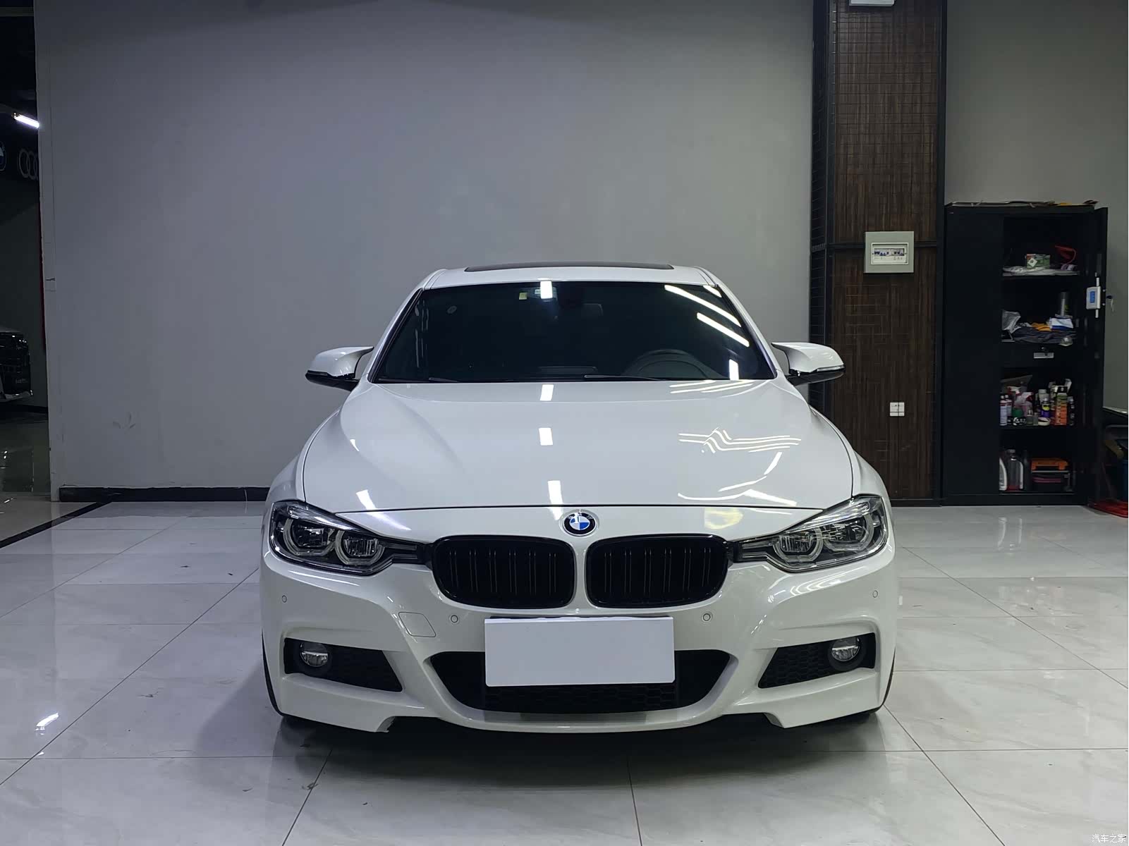 BMW 3 Series, 2018 2