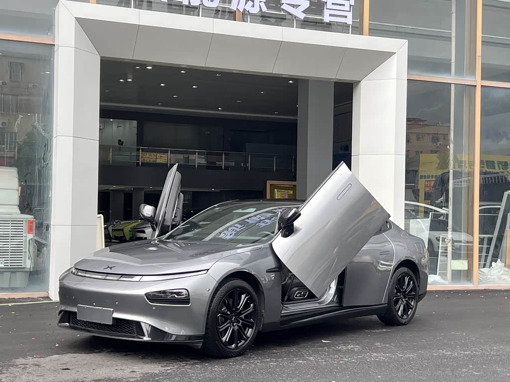 XPENG P7