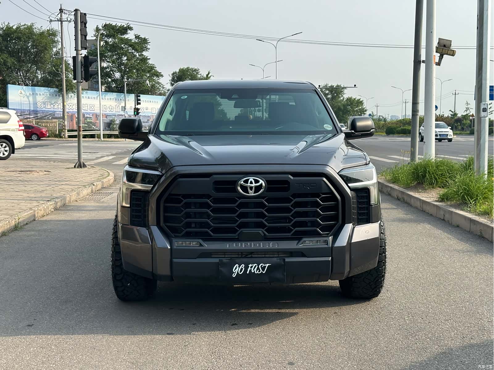 Toyota Tundra, 2023 2