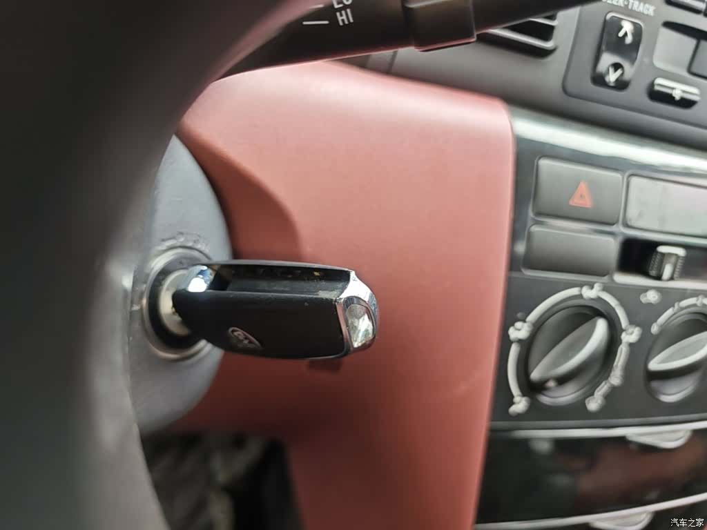 BYD F3, 2016 9