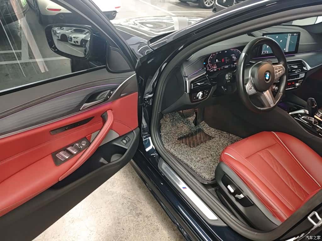 BMW 5 Series, 2023 16