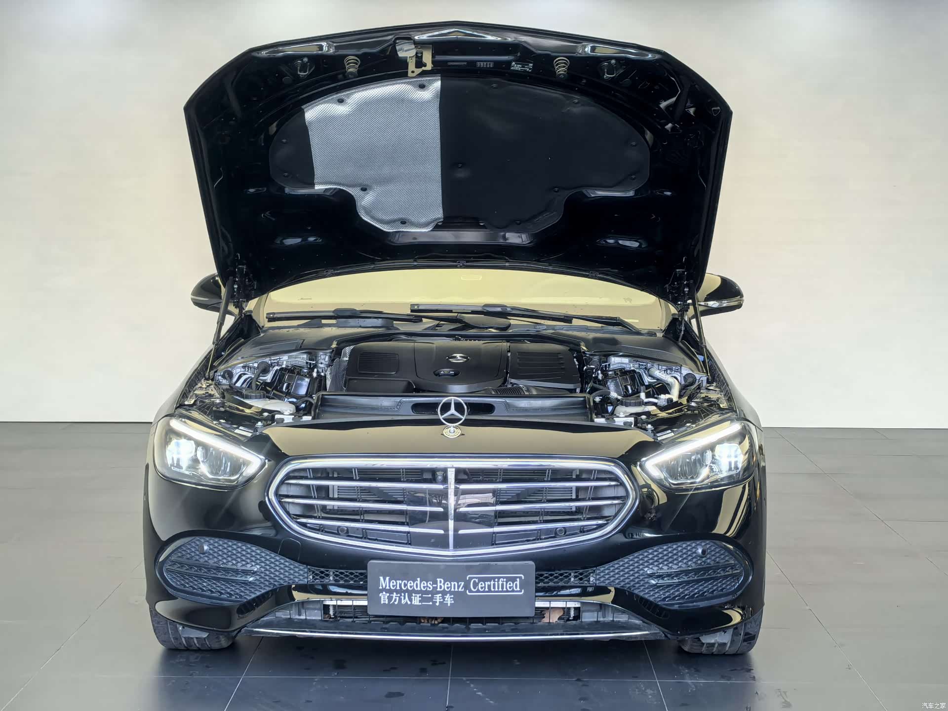 Mercedes-Benz C-Class, 2025 2