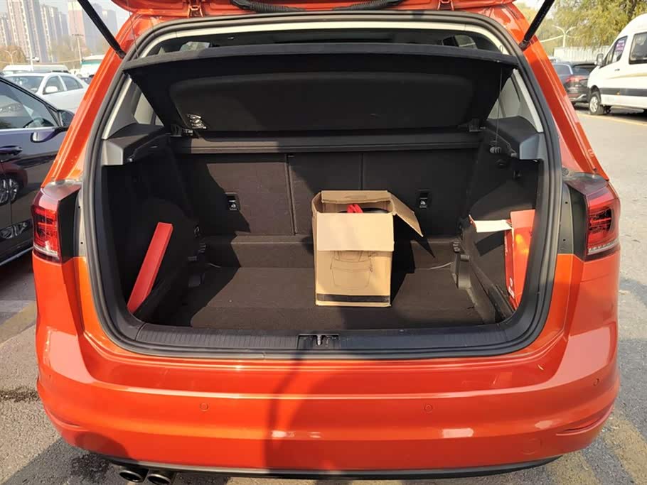 Volkswagen Golf*Jiayu