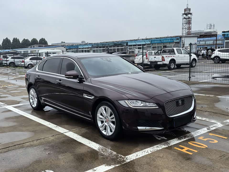 Jaguar XFL Jaguar XFL