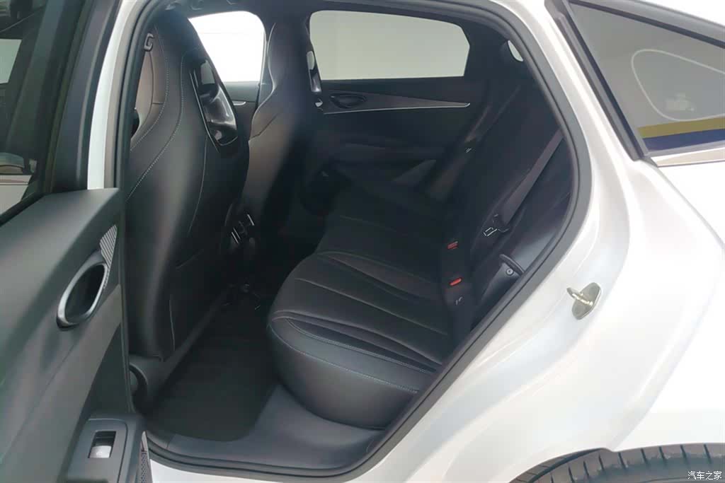 BYD Seal, 2025 11
