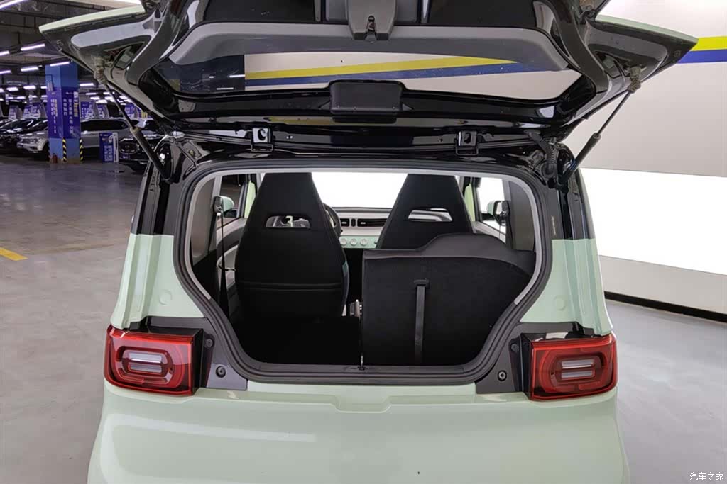 Wuling MINIEV, 2022 4