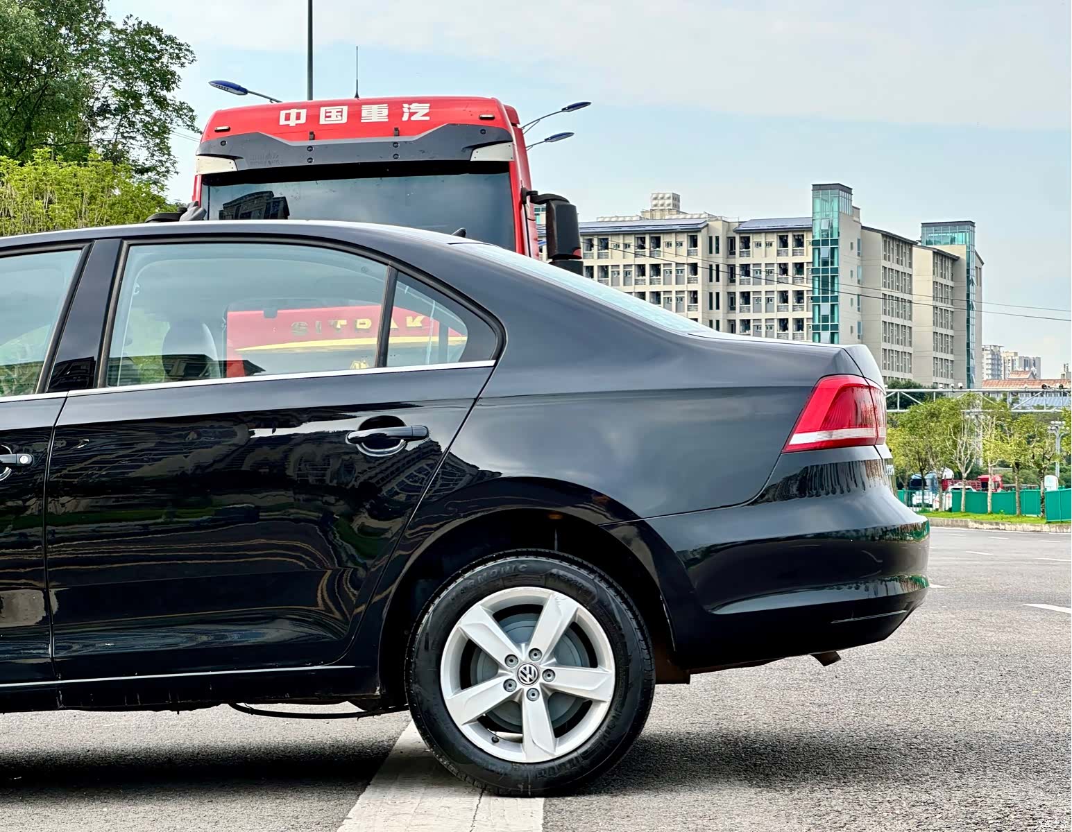 Volkswagen Santana, 2015 9