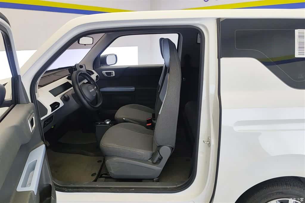 Geely Panda, 2025 9
