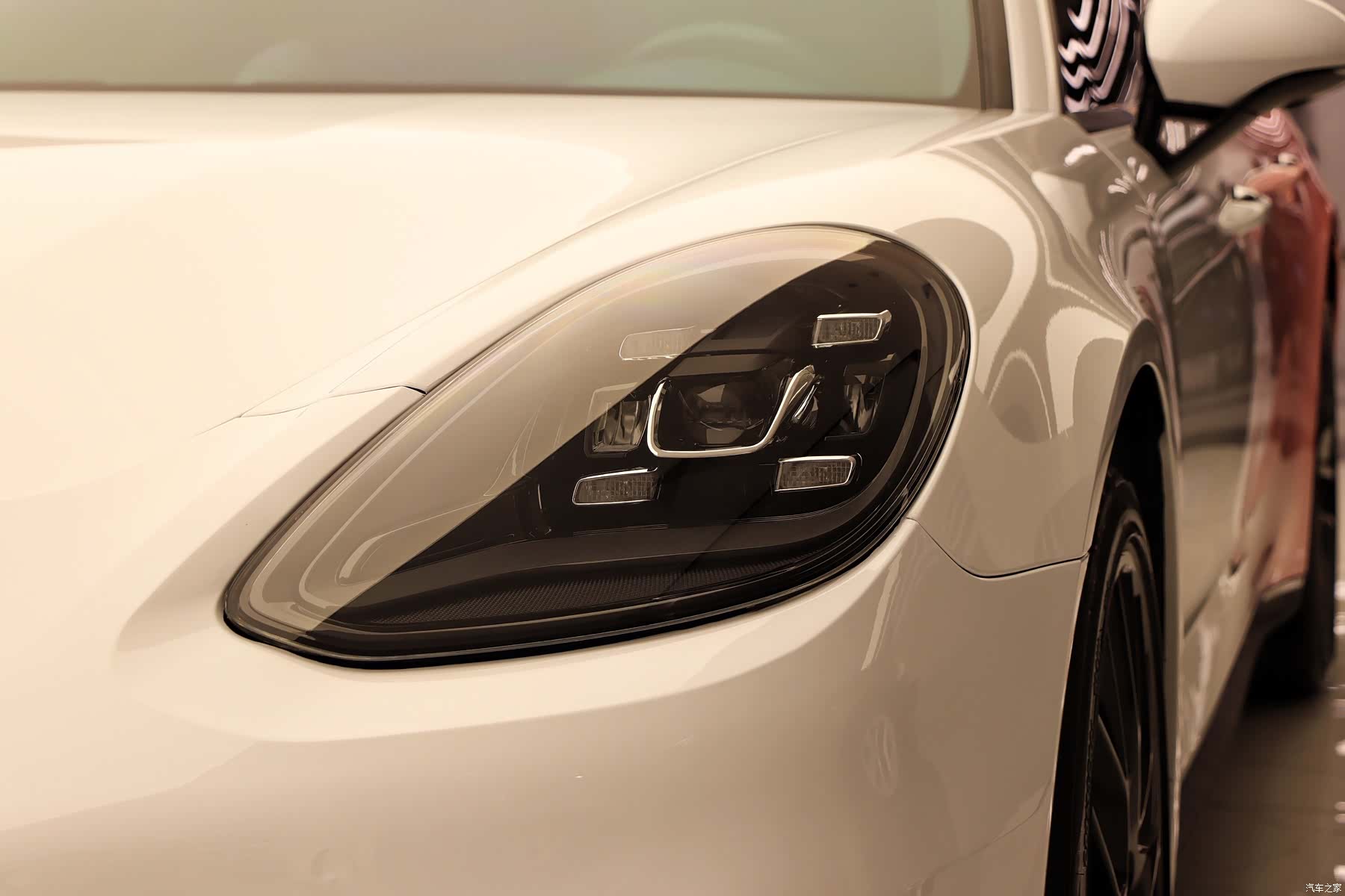 Porsche Panamera, 2018 36