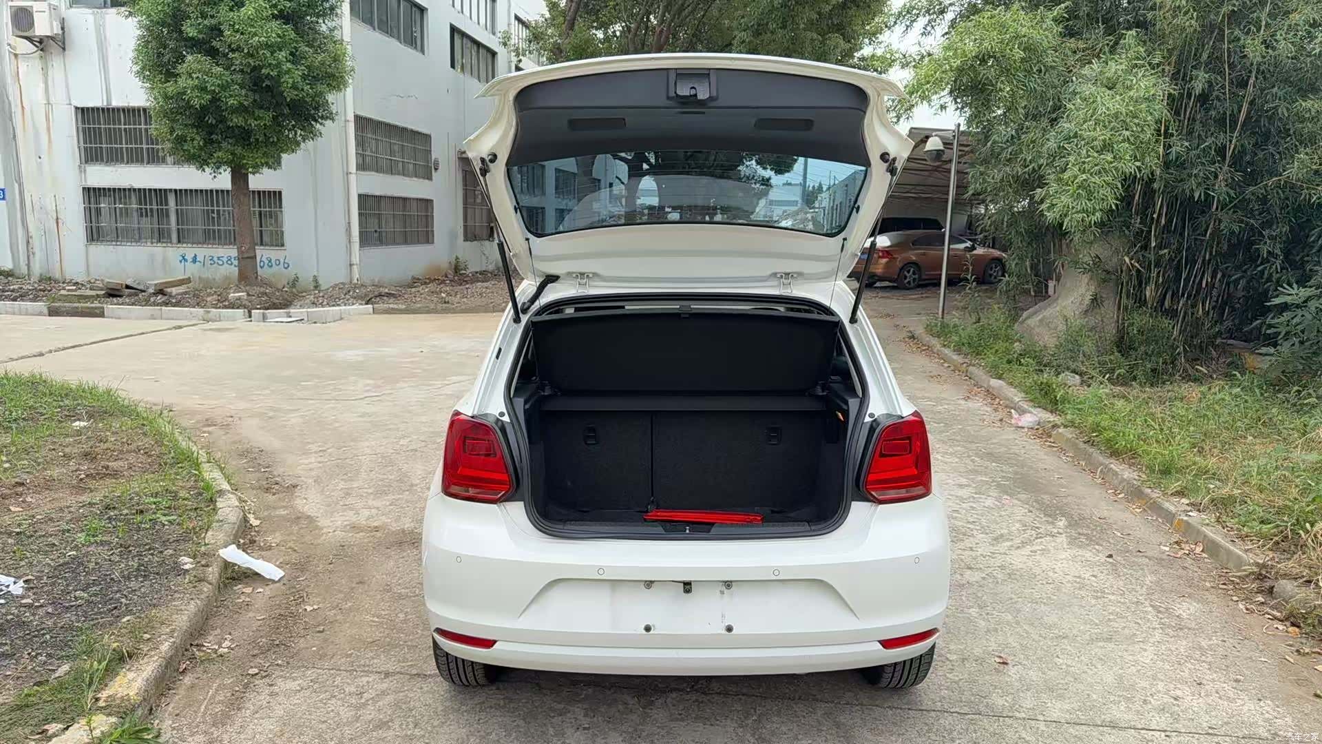 Volkswagen Polo, 2015 6