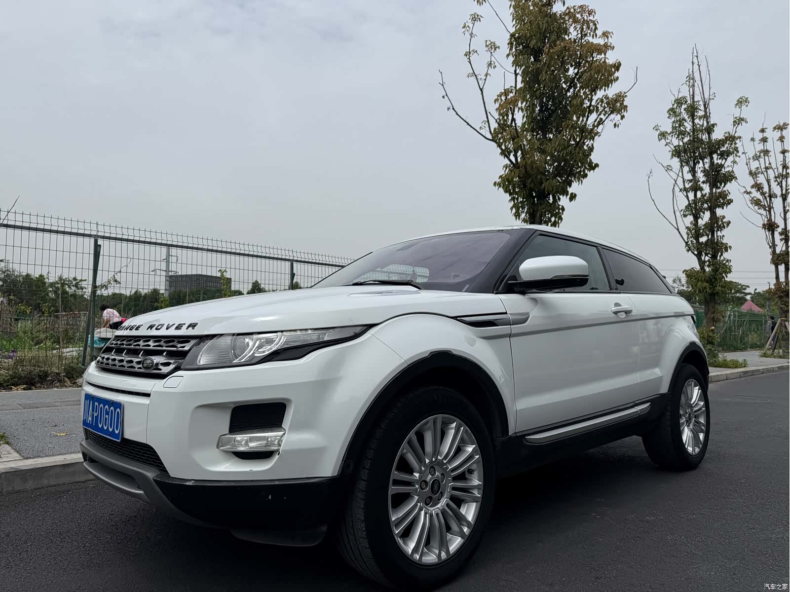 Land Rover Range Rover, 2013 1