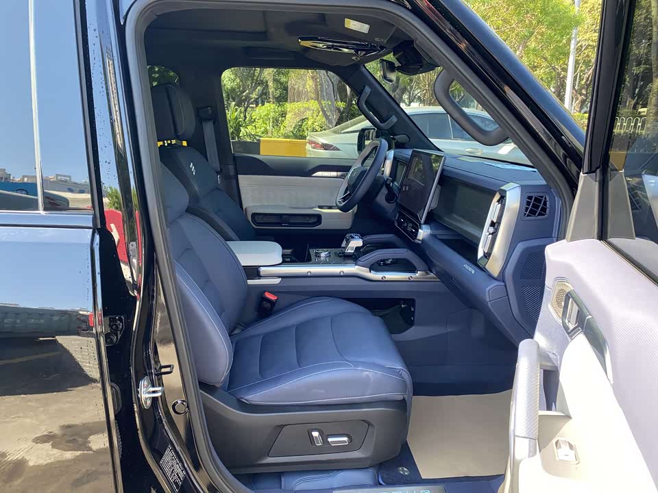 Jetour Jet Traveler C-DM