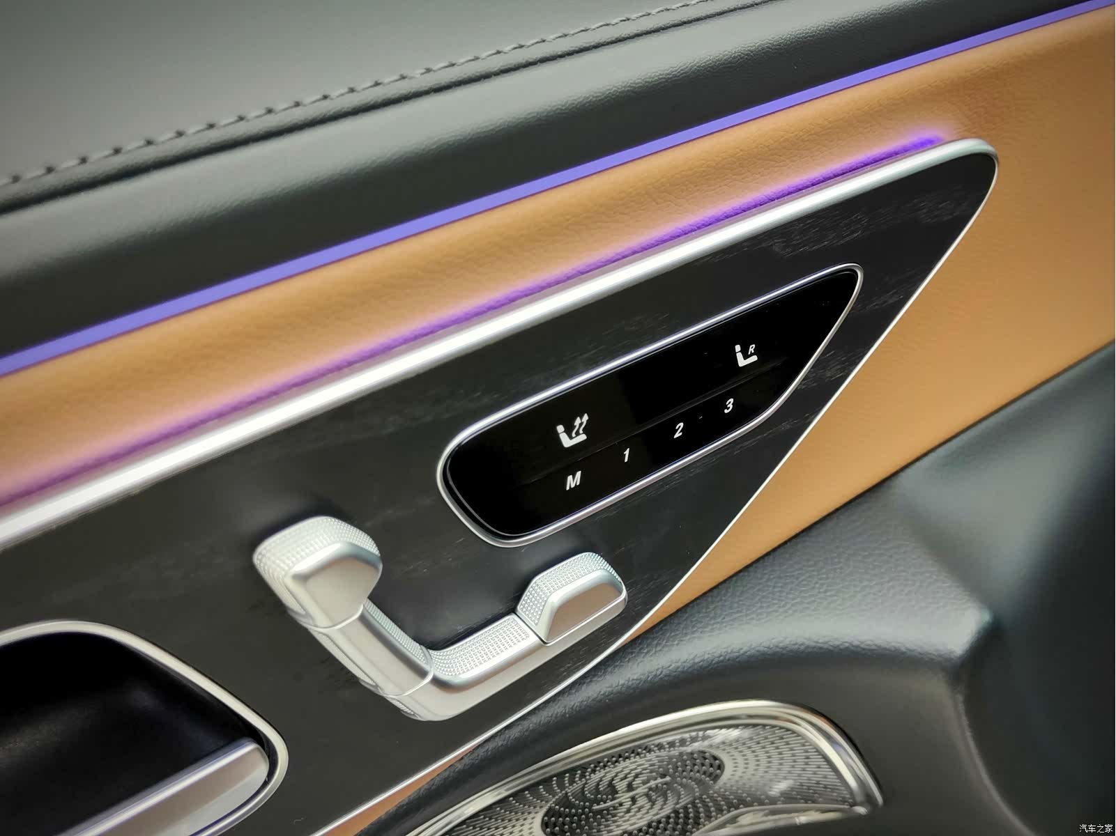 Mercedes-Benz E-Class, 2024 19