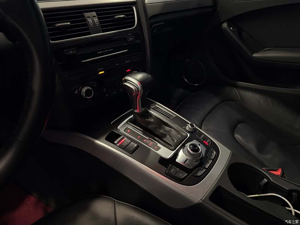 Audi A4, 2016 10