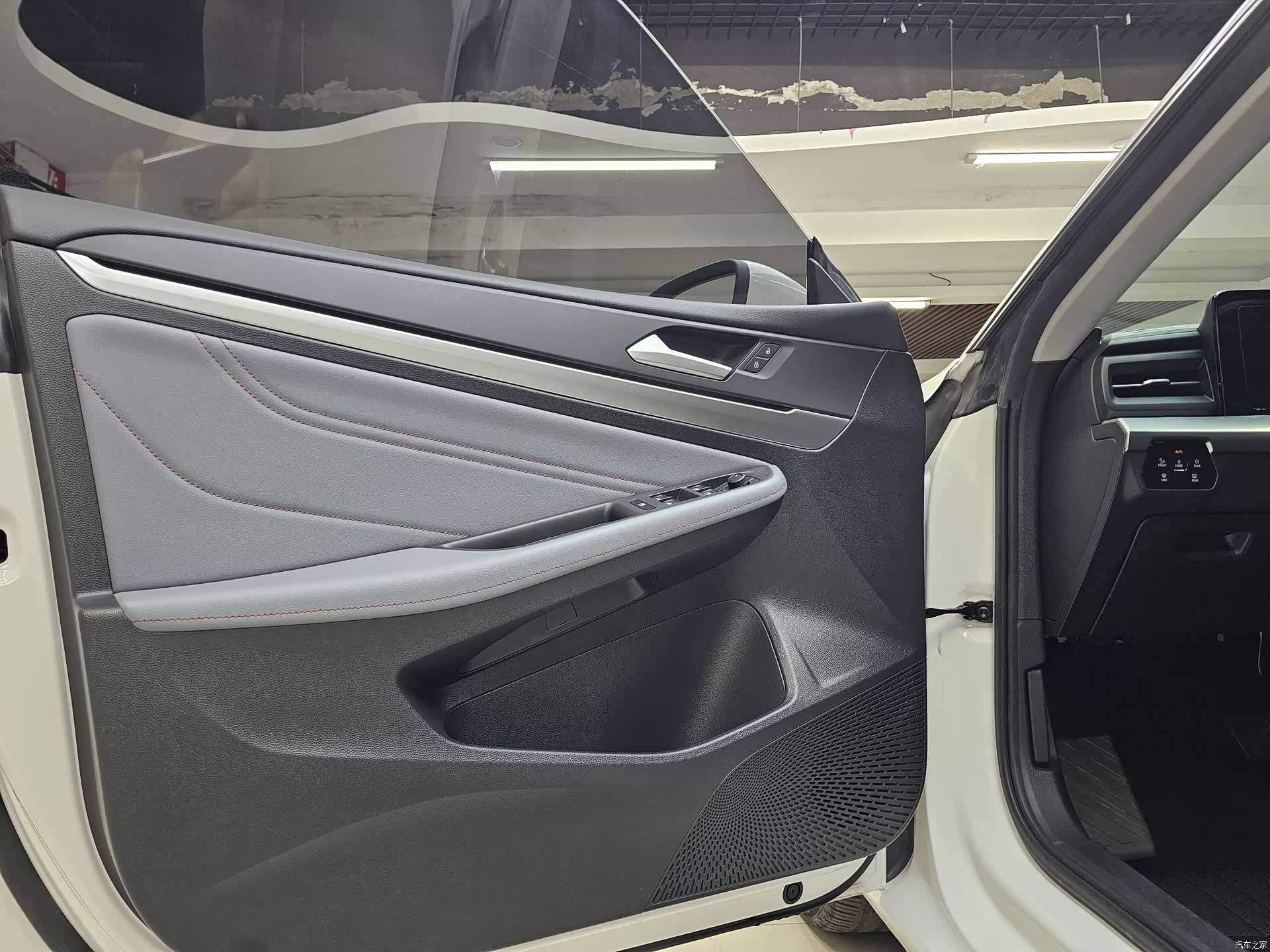 Volkswagen Lamando, 2023 9