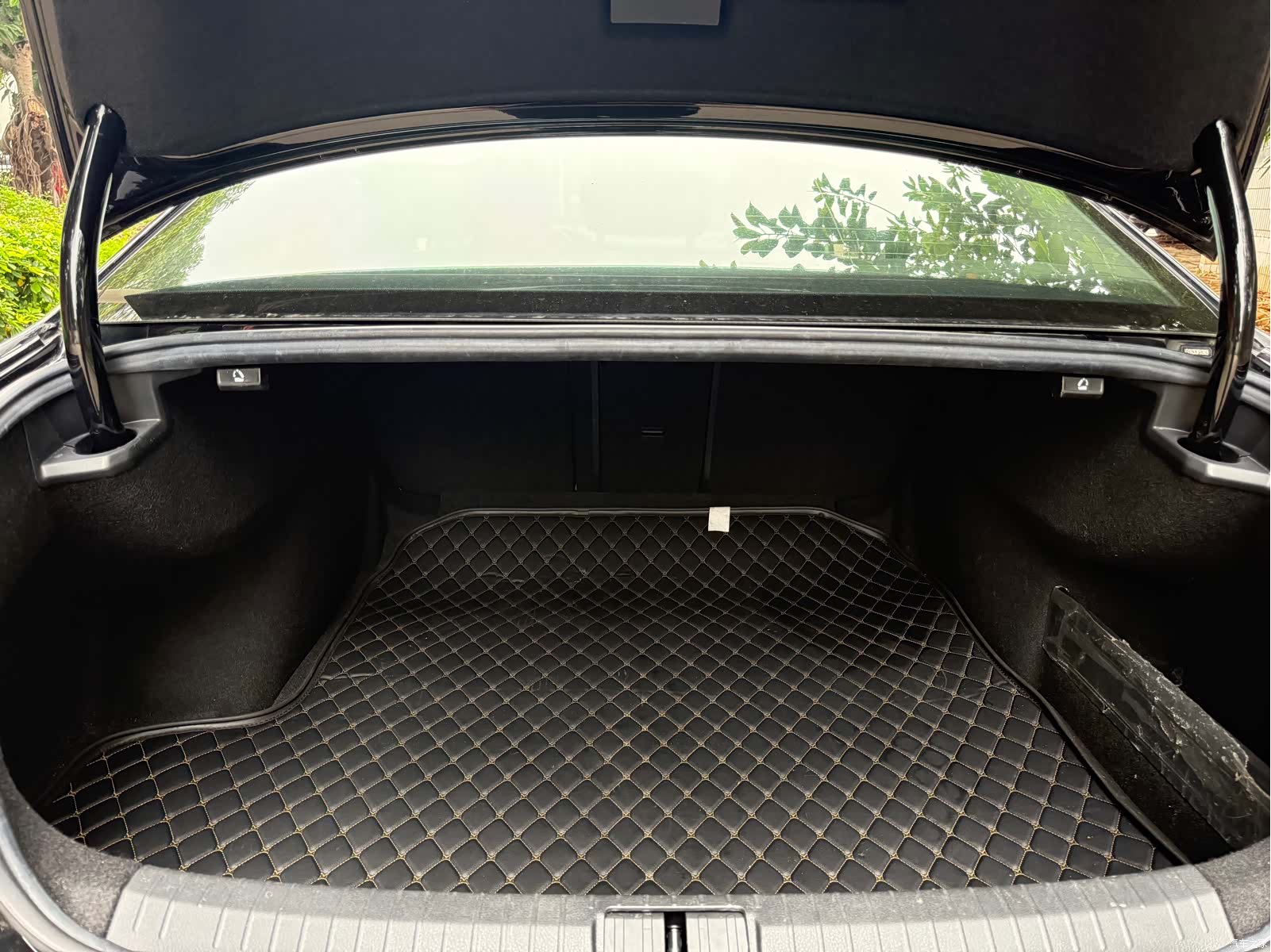 Volkswagen Magotan, 2023 12