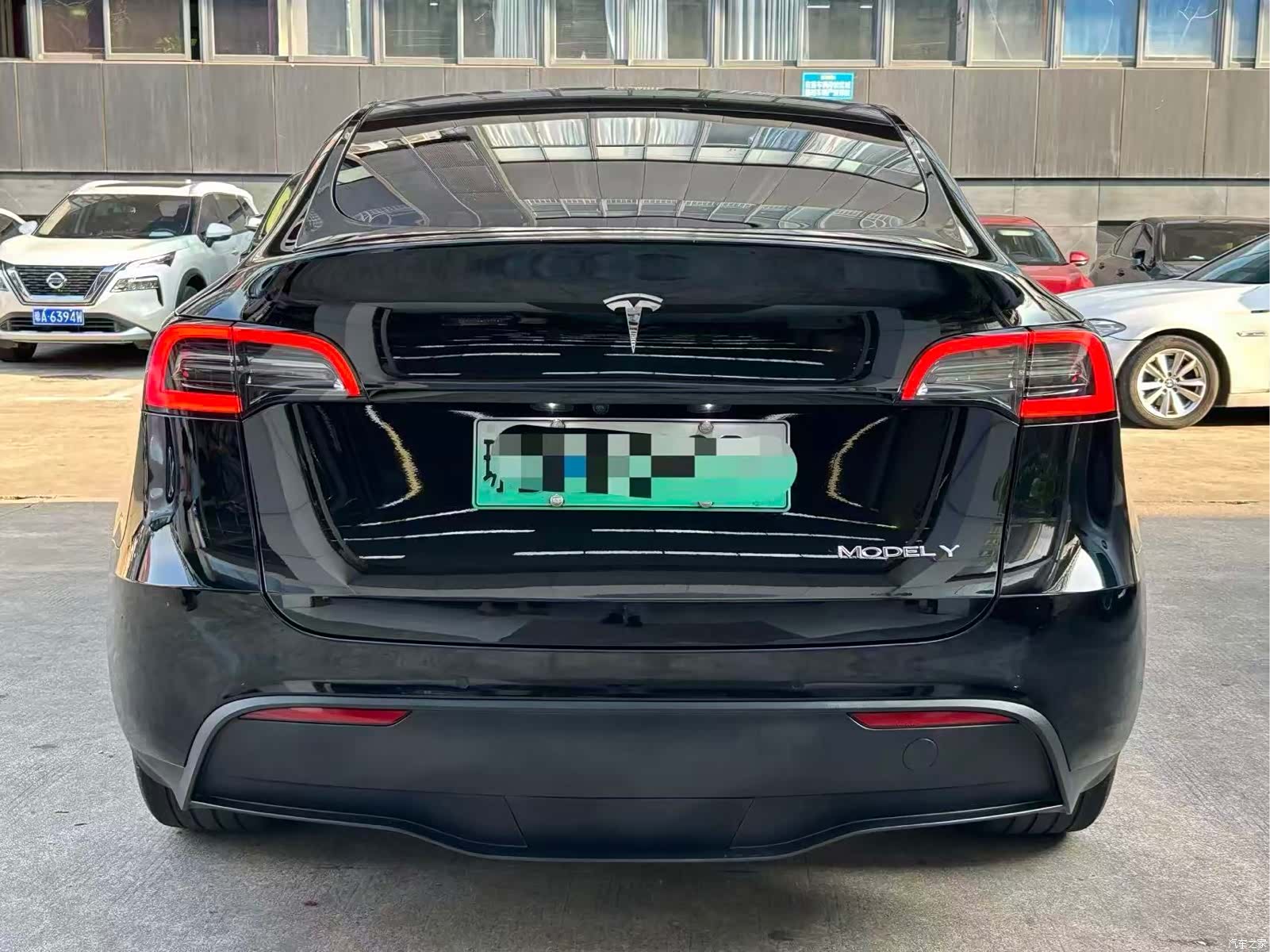 Tesla Model Y, 2023 8