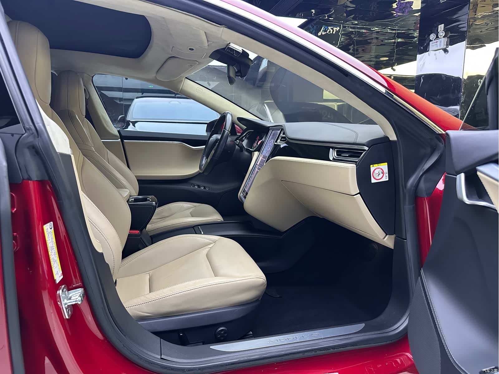 Tesla Model S, 2016 12