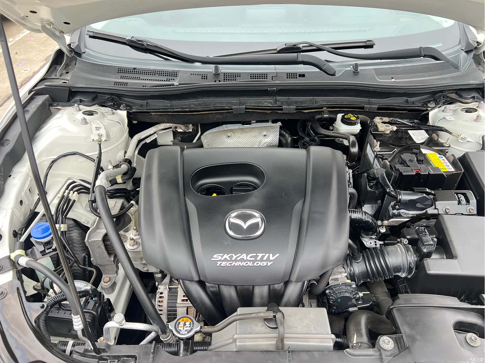 Mazda Mazda3, 2018 23