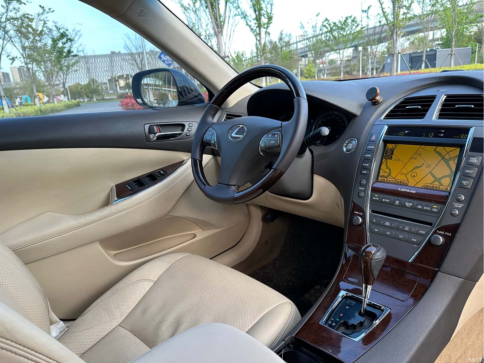 Lexus ES, 2011 12