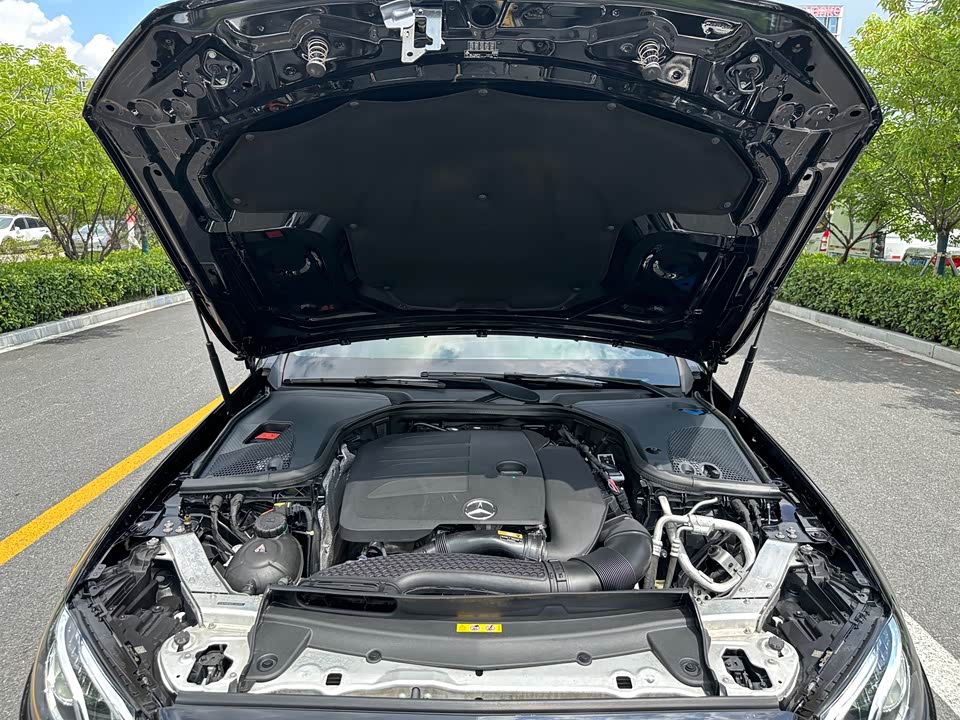 Mercedes-Benz E-class Mercedes-Benz E-class