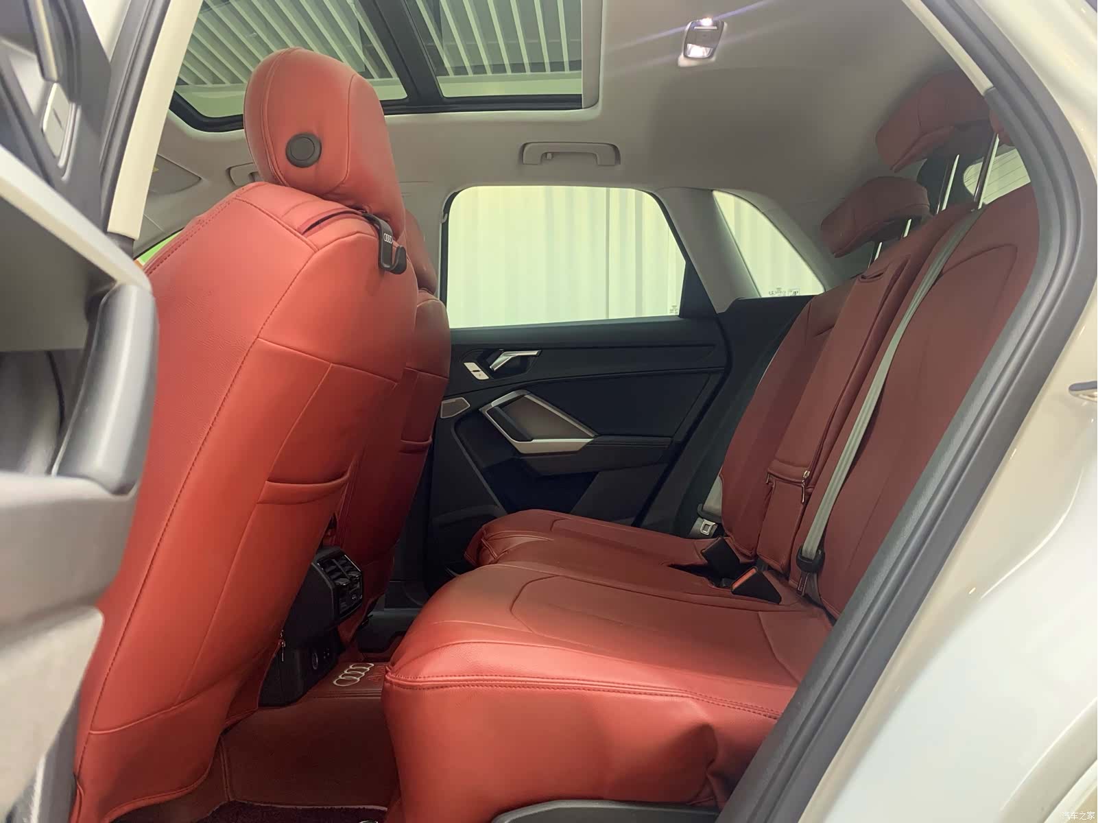 Audi Q3, 2023 8