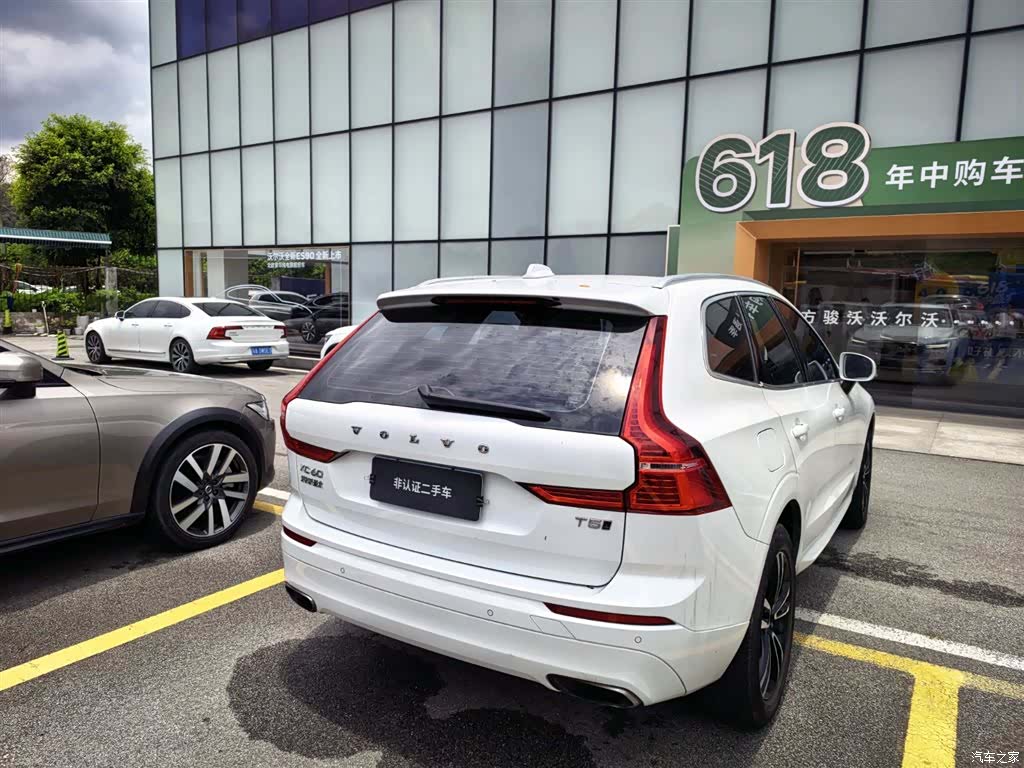 Volvo XC60, 2019 все фото