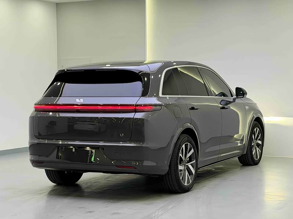Li Auto Ideal L7