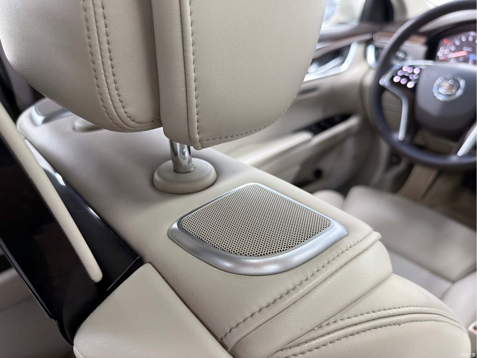 Cadillac XTS, 2013 14