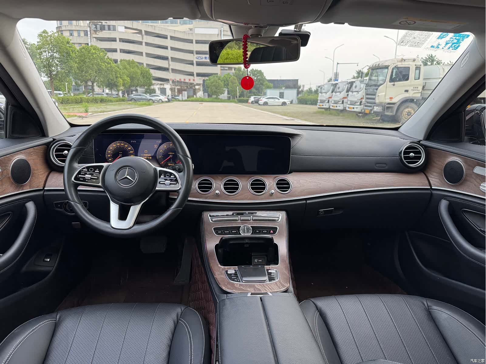 Mercedes-Benz E-Class, 2019 16