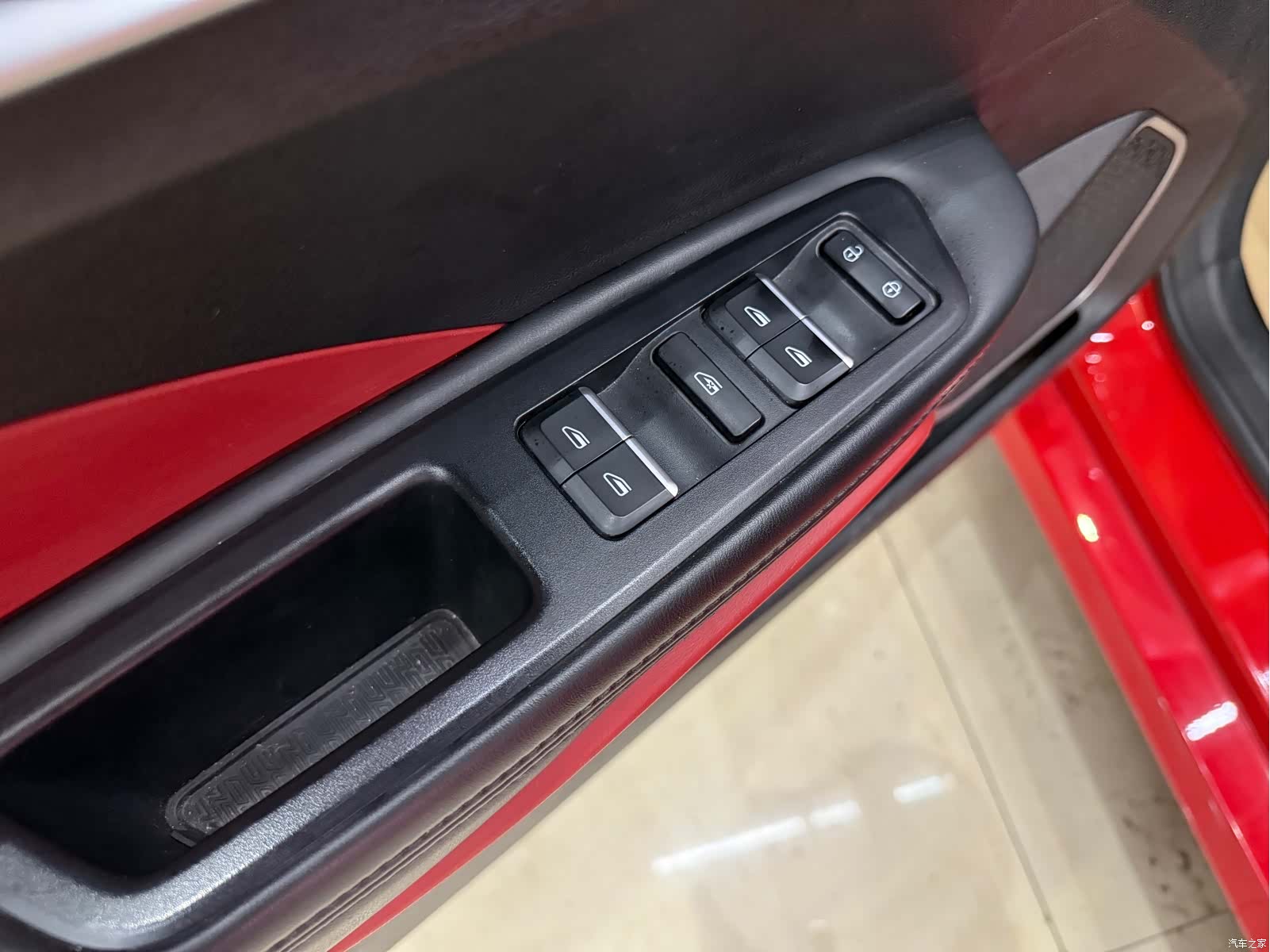 Geely Binray, 2020 13