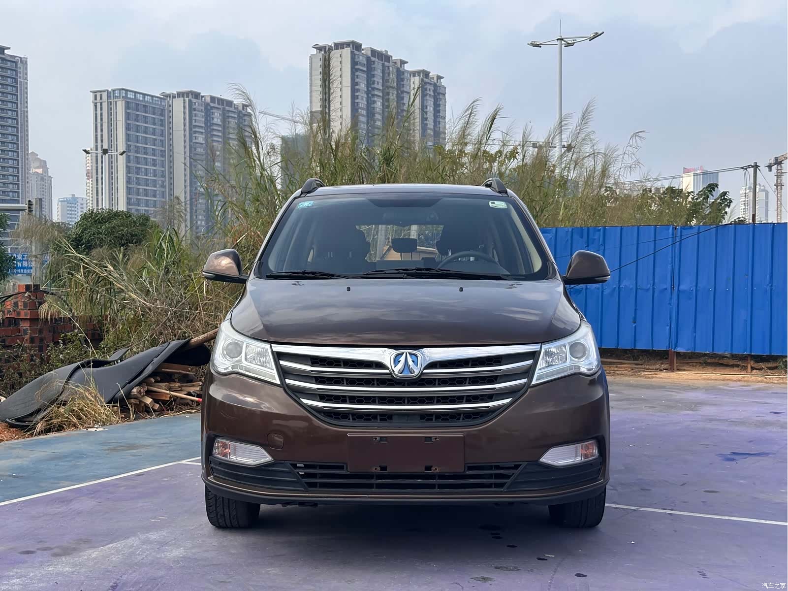 BAIC M50F, 2017 2