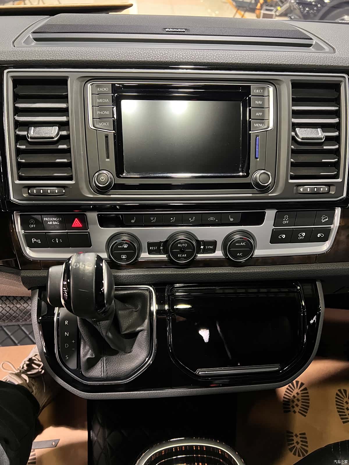 Volkswagen 7, 2019 9