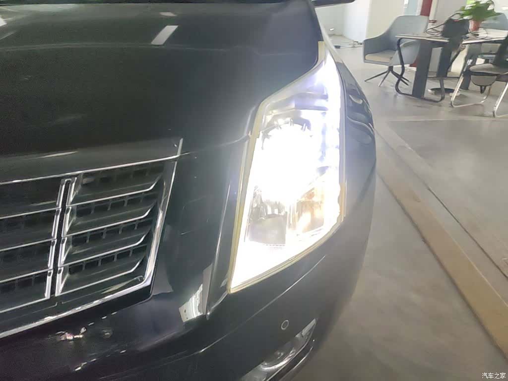 Cadillac SRX, 2015 24